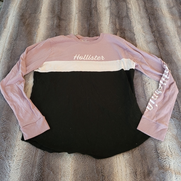 Hollister Tops - Hollister T-shirt size xs